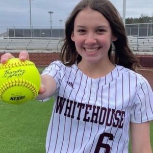 Meet your Posher, Cami